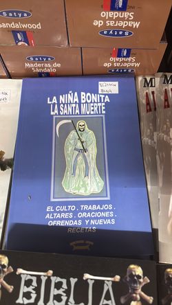 La niña bonita libro en español para la Santa muerte