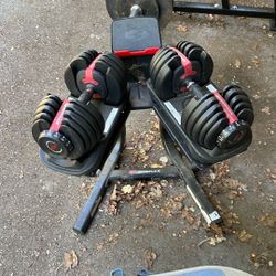 Bowflex 552 Adjustable Dumbbells w/ Media Stand