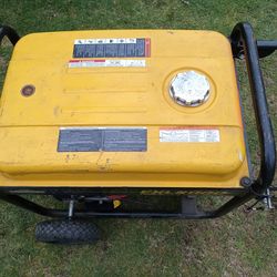 Briggs & Stratton Industrial Generator $400