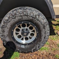 Jeep Cherokee & Wrangler Wheels And Tires 15" Set Of 5