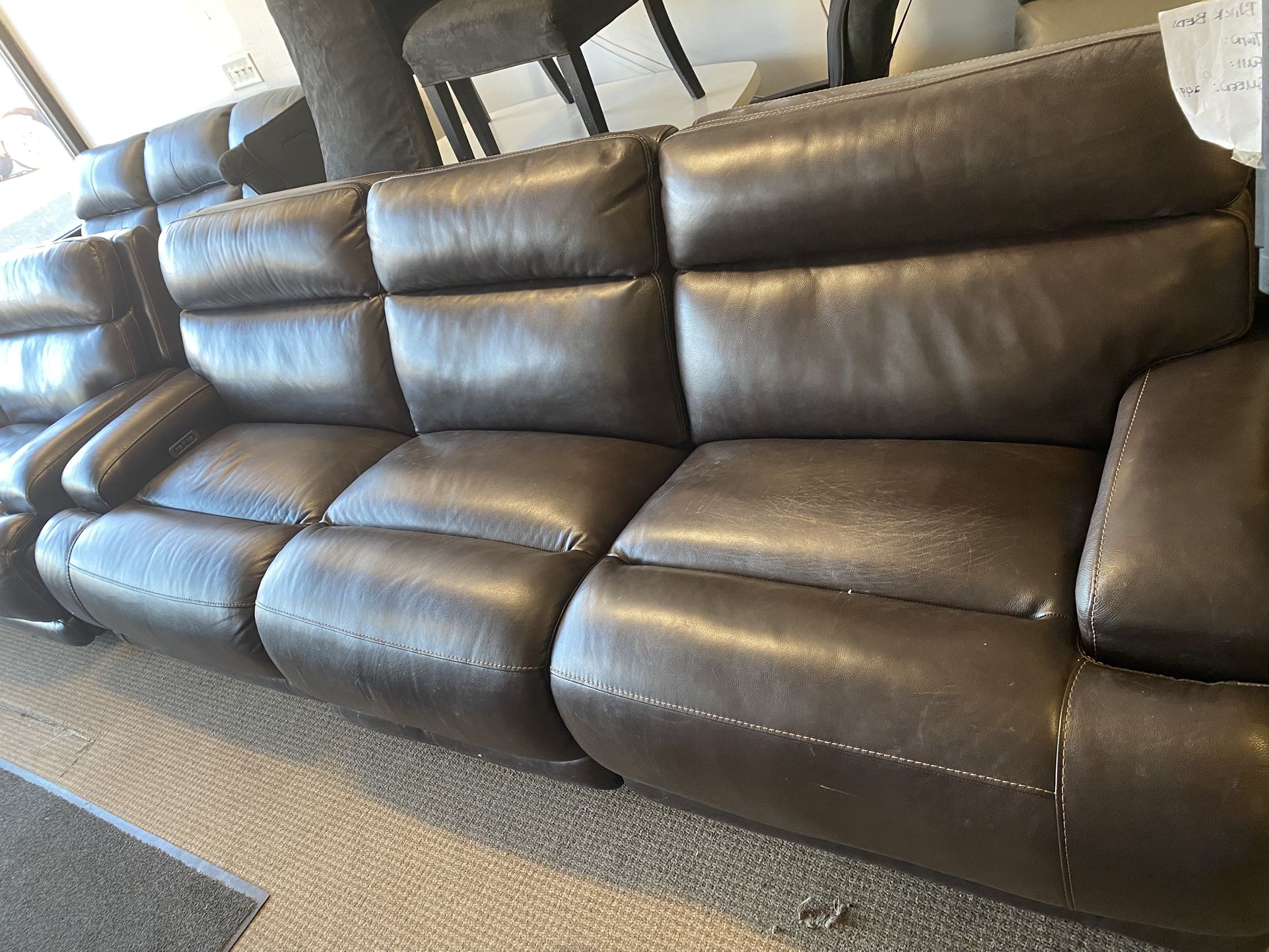 ELEGANT POWER RECLINING LEATHER SOFA , LOVESEAT AND CHAIR