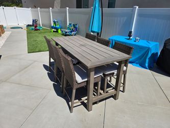 Outdoor Dining Table