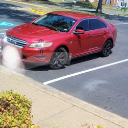 2011 Ford Taurus