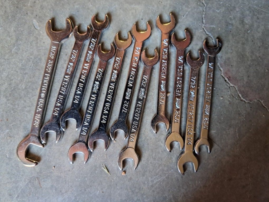 Wrenches 🔧 🔧