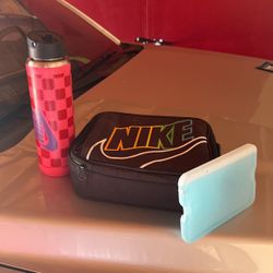 Nike Lunch Box With Ice Pack And Water Bottle 