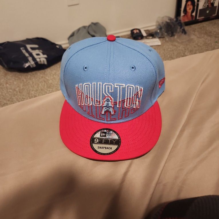 Two Vintage Houston Oilers SnapBack Style Adjustable Hats Both Team NFL for  Sale in San Angelo, TX - OfferUp