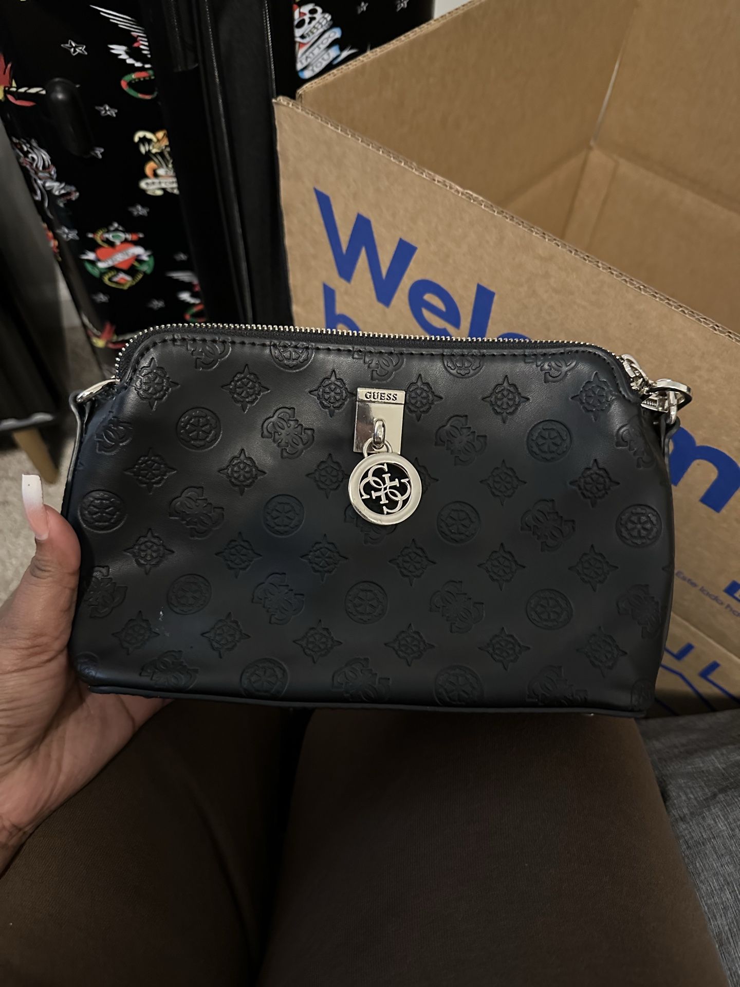 Guess Crossbody bag