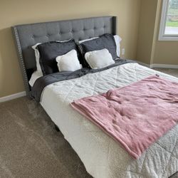 Queen Platform Bed With Mattress