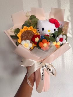 hello kitty flower bouquet