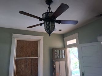 Ceiling fan