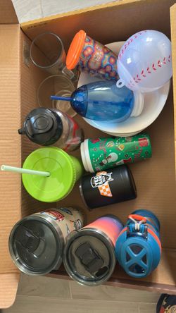 Coffee cups, water bottles, cups, bowls
