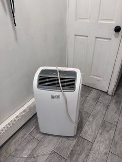 BLACK+DECKER 8,000 BTU Portable AC