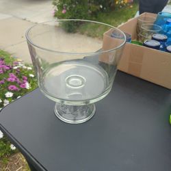 Glass Cake Bowl