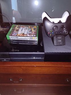 Xbox One Complete Console With Kinect