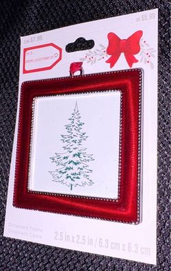 Studio Decor NWT Square Shape Red Colored Ornament Frame 1 Piece