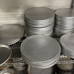 Round Pizza Pans