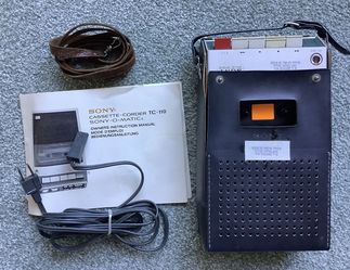 Veg Sony Cassette-Corder TC-66 Tape Player Recorder W Case/power Cord/booklet/ Strap