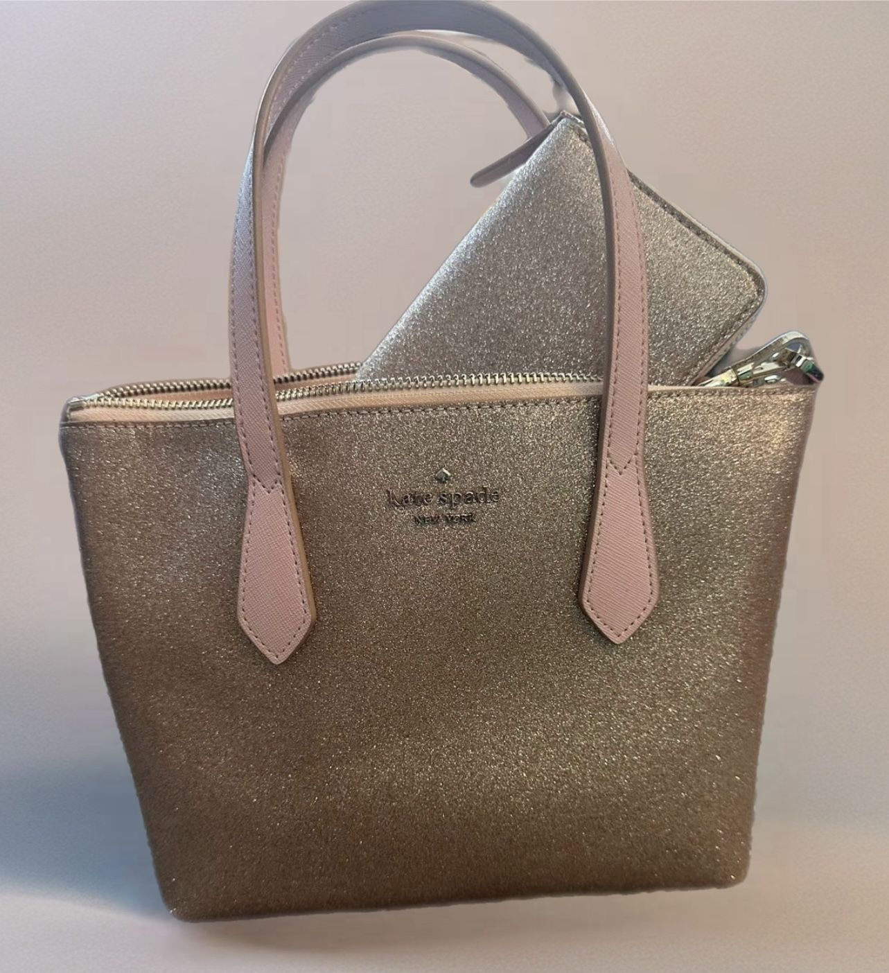 Kate Spade ♠️ Set Wallet Like New Crossbody Purse Has A Coffe Stain Inside