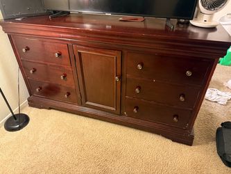 Bedroom Set(All must go) $200