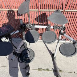 Yamaha Dtx Explorer Electric Drum Set 