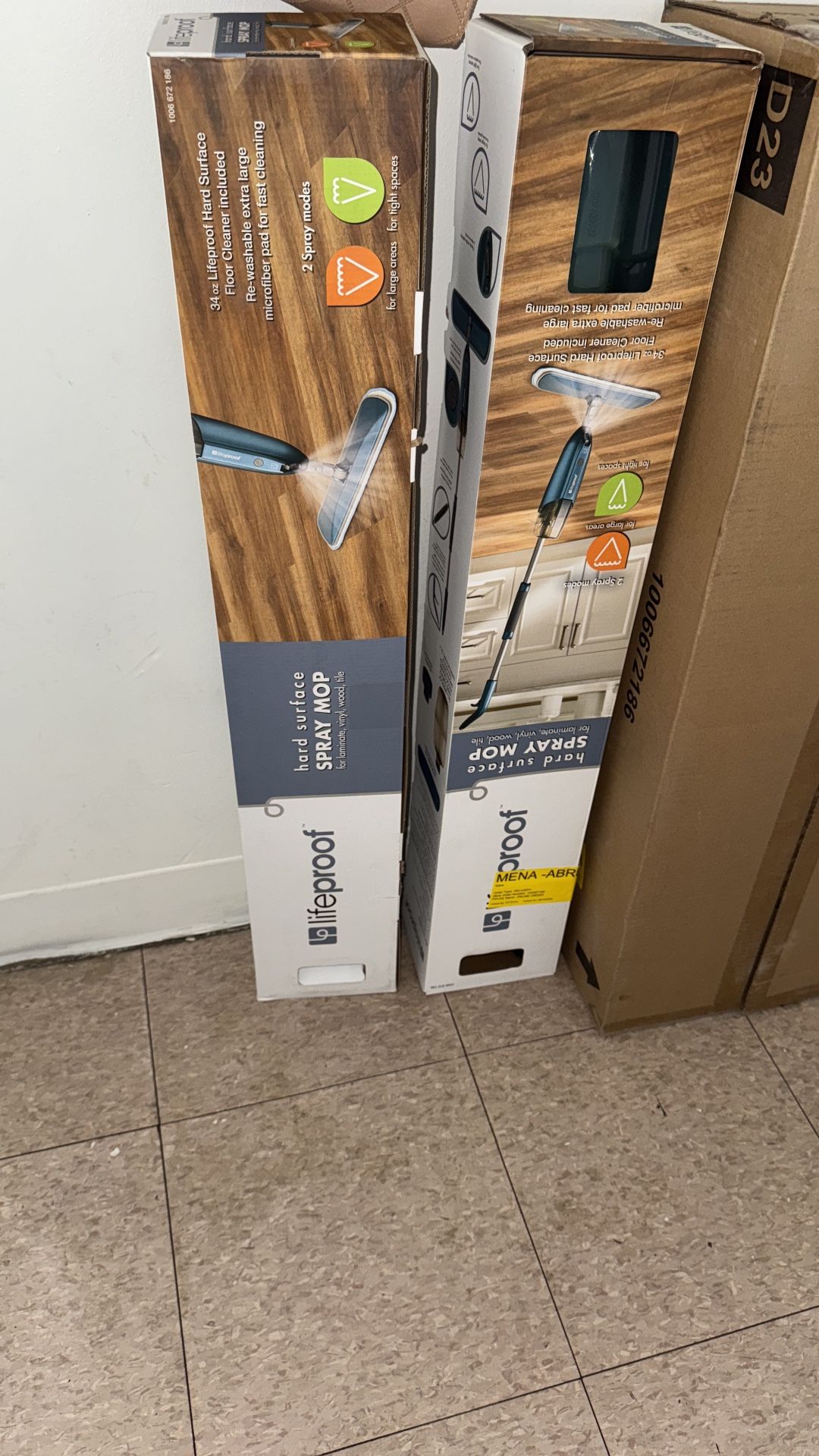 BRAND NEW SPRAY MOP