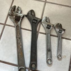 Crescent Wrenches 