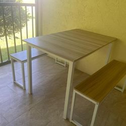 Simple Dining Table With Bench Seating For 4