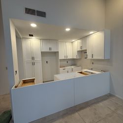 Kitchen Cabinets 