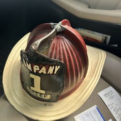 Cairns And Bros Vintage Hat