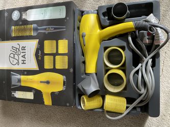 DryBar Blow Dryer