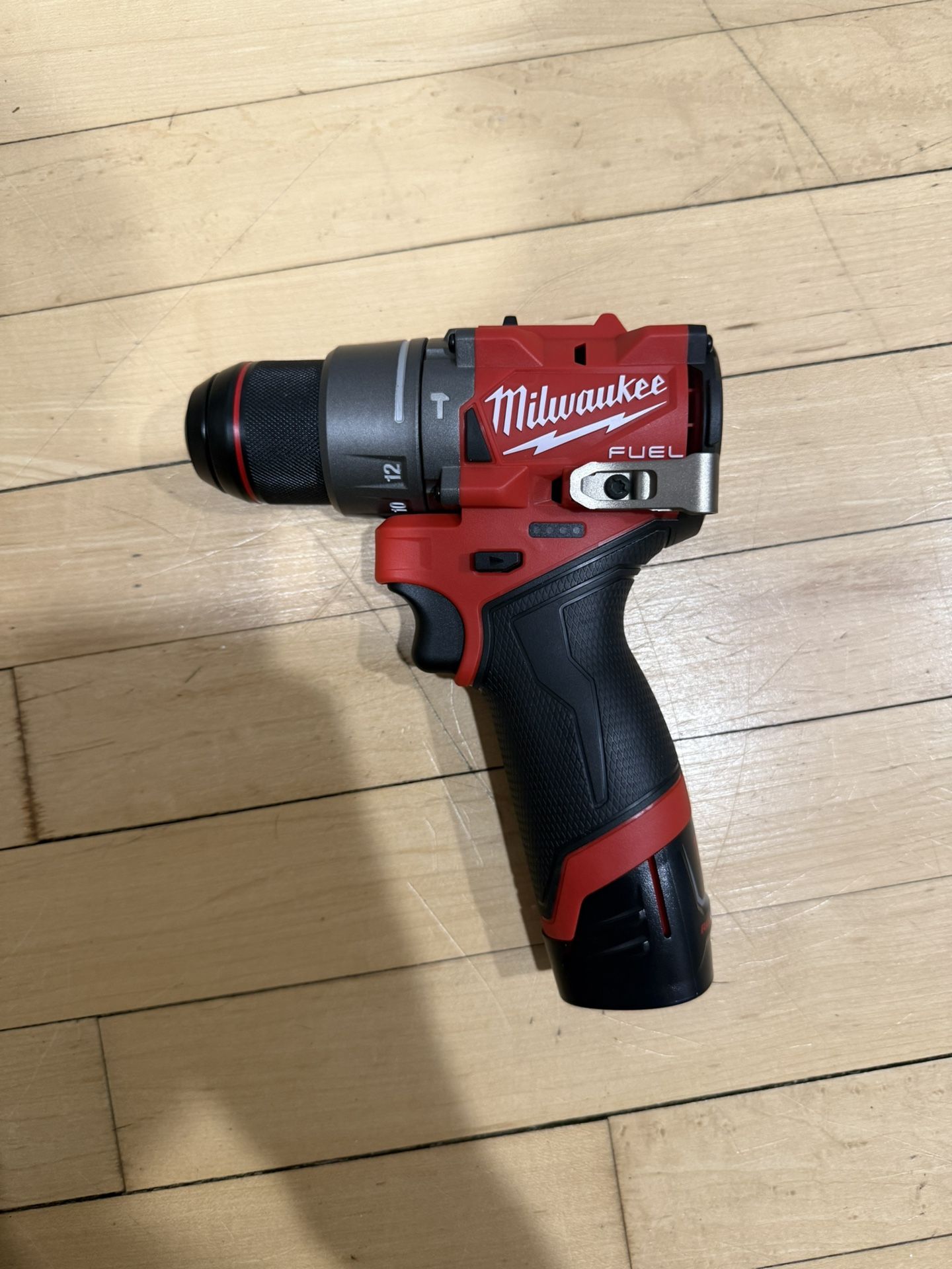 Milwaukee M12 Fuel Hammer Drill