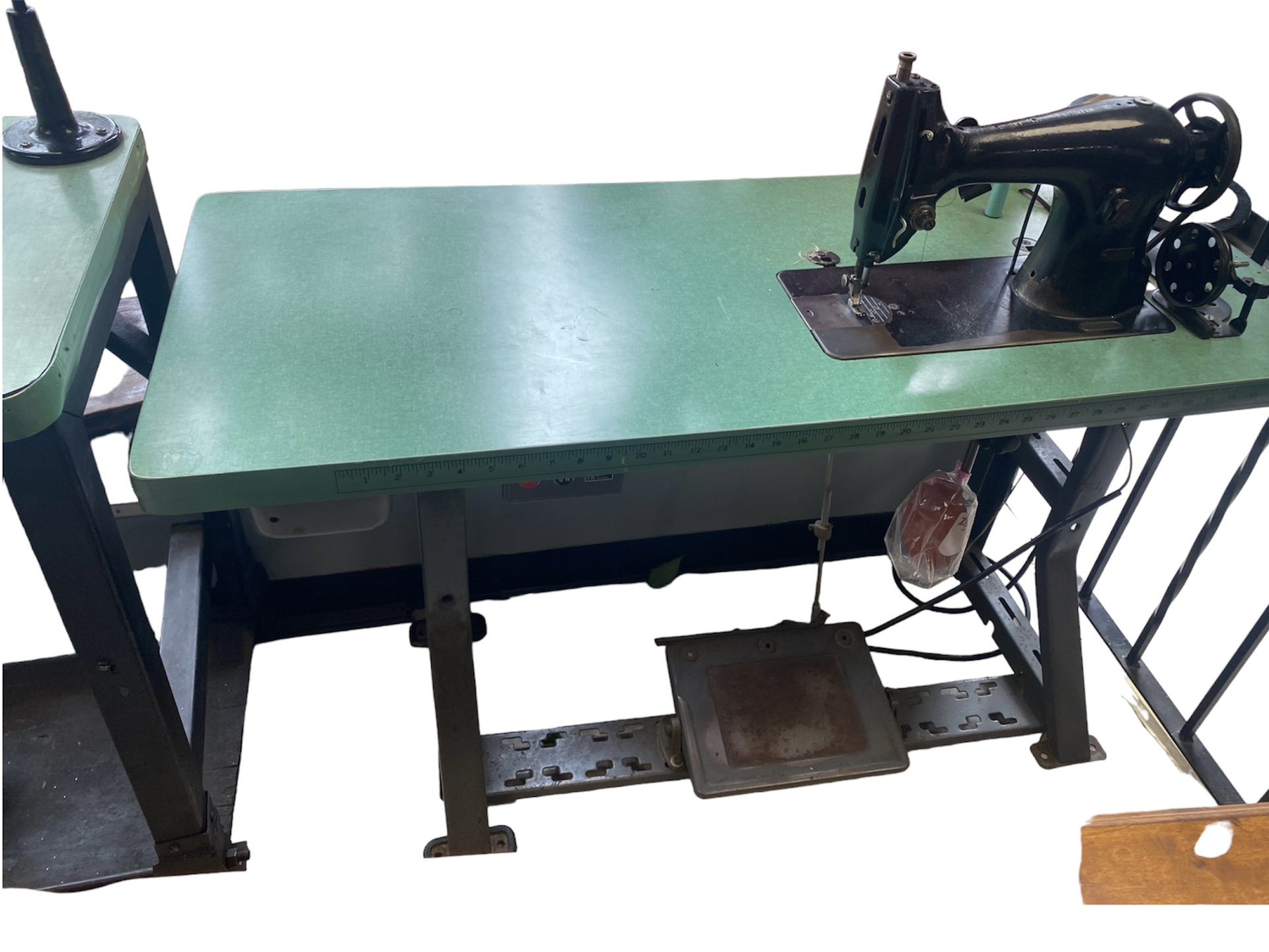 1938 singer commercial sewing machine for Sale in New Bedford, MA OfferUp