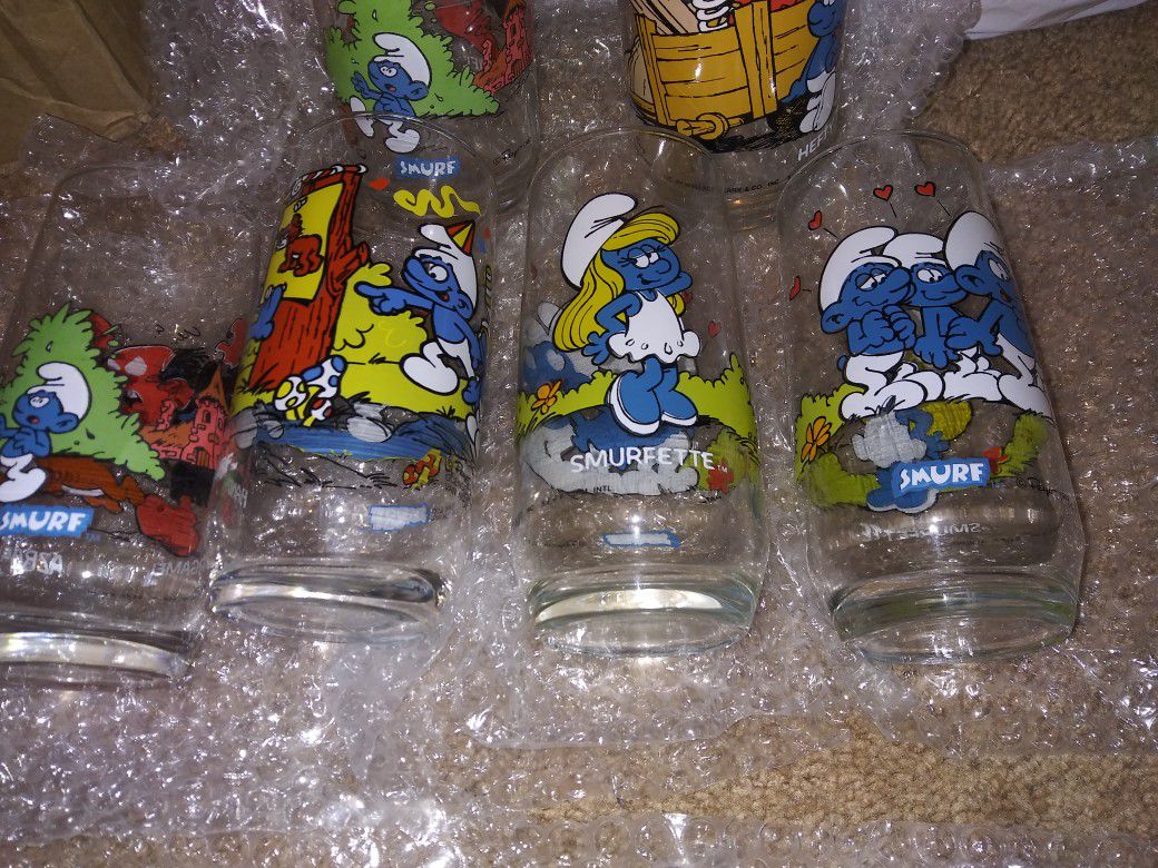 Collectible Smurf glasses