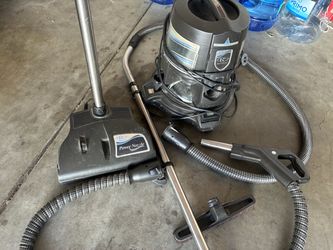 Rainbow Vacuum