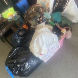 Se Venden Bolsas De Ropa Buena Para Revender 