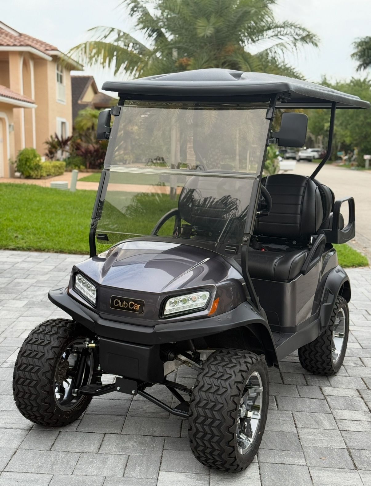 2025 Club Car Tempo 4 LITHIUM ION Factory Loaded With Title