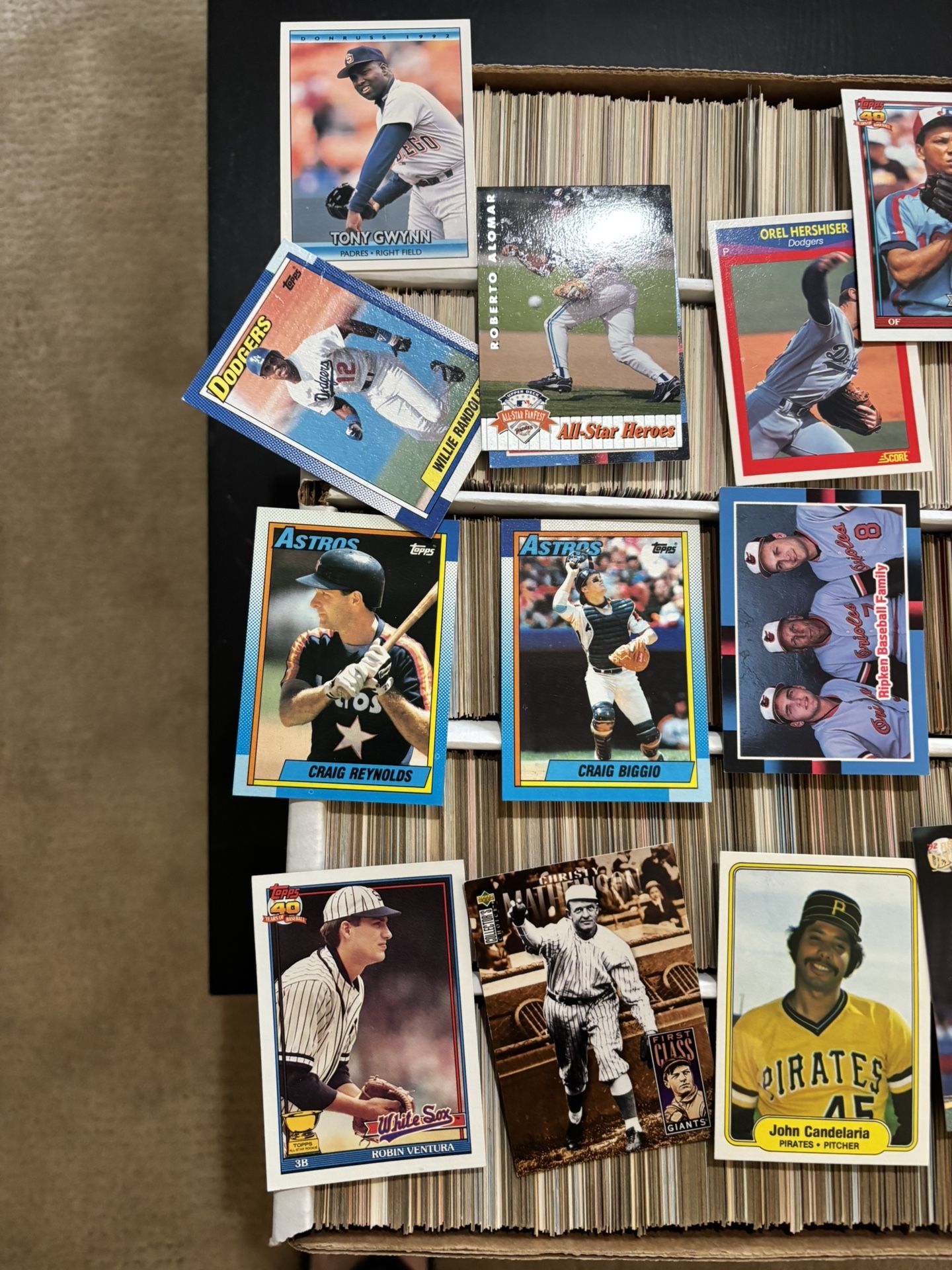 4000+ Baseball Cards 70s, 80s And 90s