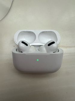 Apple AirPods Pro (2nd Generation) - Wireless Bluetooth Noise Cancelling Earbuds