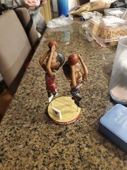 Demar Derozan Bulls Bobblehead  N.I.B.