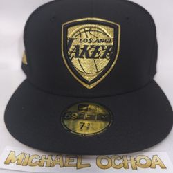New Era LA Lakers Black/Gold 7 3/8 - NEW