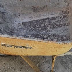 Wheelbarrow - TrueTemper