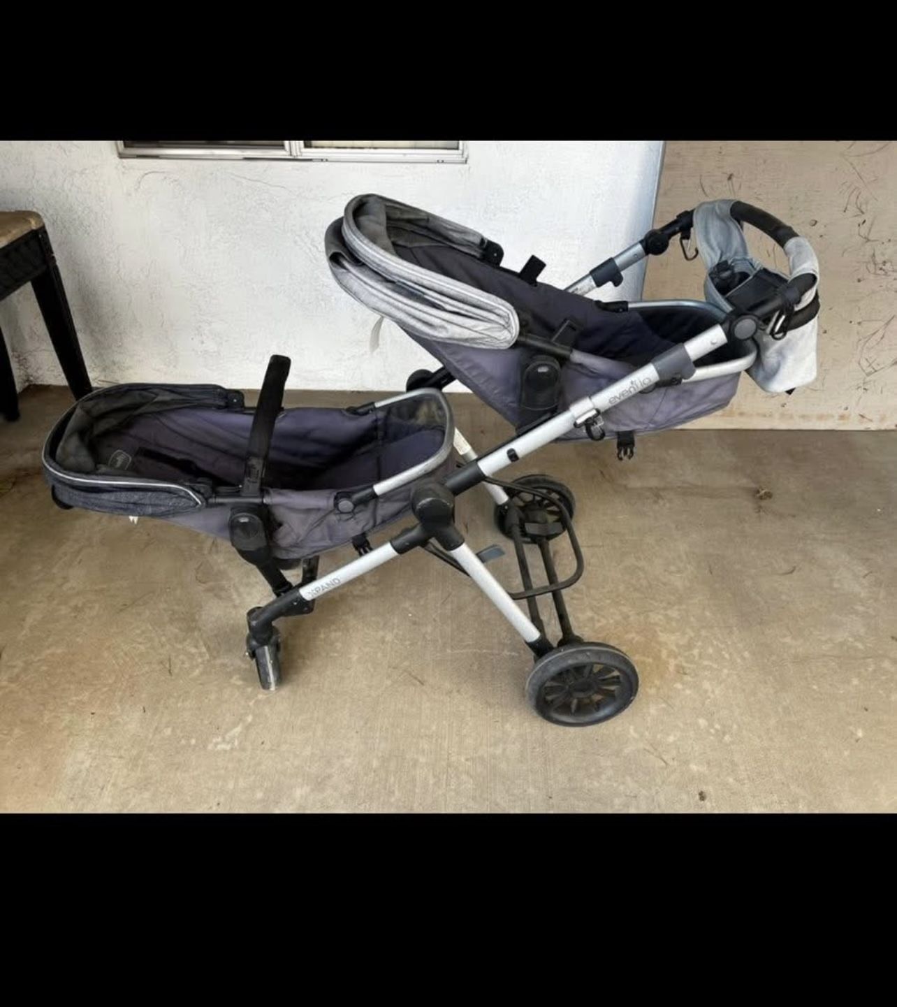 Evenflo Pivot Xpand Single To Double Stroller/ Carriola Doble