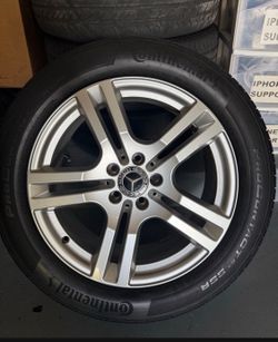 4  GLA 250 original rims and 3 tires 235/55/18 - factory OEM wheel rims designed for Mercedes-Benz GLA250 and GLB250 models from 2020 to 2025.