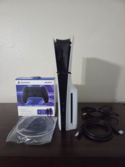 PS5 slim disc 1TB new controller