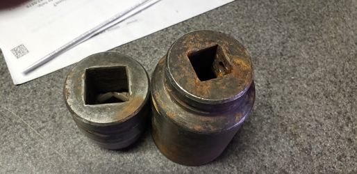 3/4" & 1 " Drive Sockets, Numerous Sizes + Breacker Bars & Ratchets