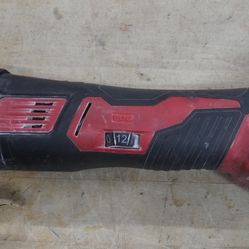 Milwaukee multi tool 2626-20 w 1.5ah battery used 890725-1