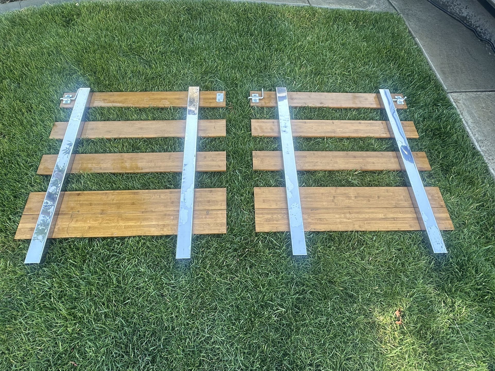 Stake bed side panels