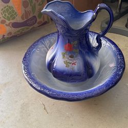 Pitcher Basin Set