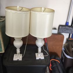 Vintage White Set Of Lamps With Marble Bottoms