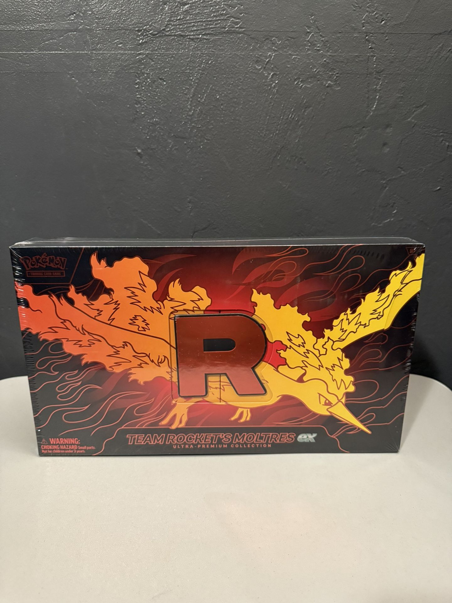 Pokemon Team Rocket’s Moltres EX Ultra Premium US Seller UPC